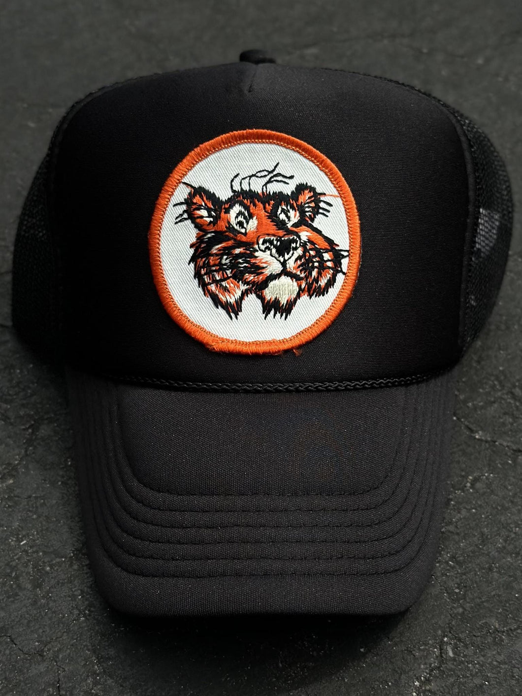 ABC Vintage Cartoon Tiger Vintage Patch Trucker Hat (Black) ABC Vintage 