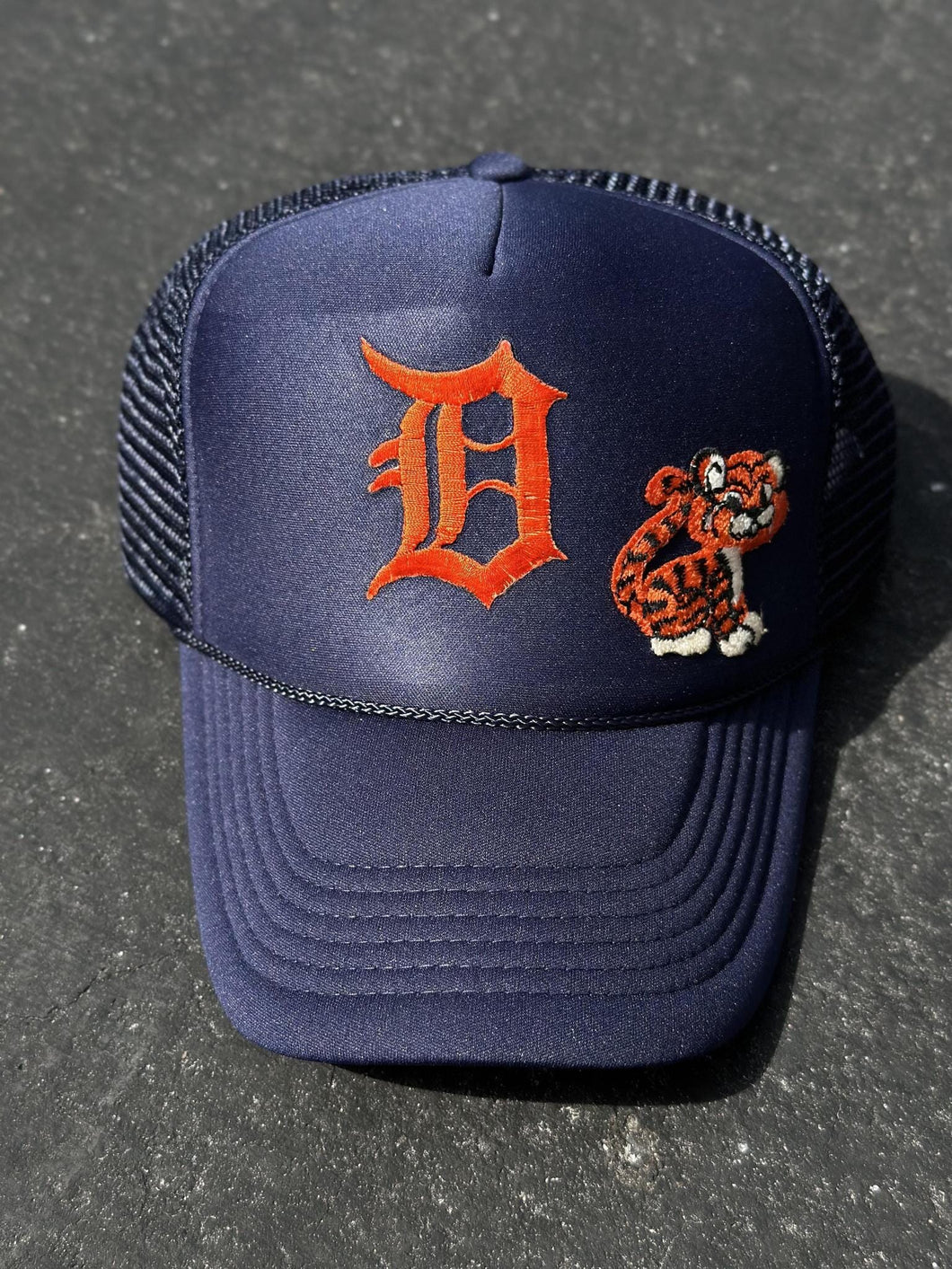 ABC Vintage Detroit Tigers Vintage Old English D Baby Tiger Patches Trucker Hat (Navy) ABC Vintage 