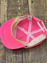 Load image into Gallery viewer, Chevrolet Vintage 80s The Heartbeat of America Snapback Faded Pink ABC Vintage 