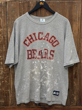 Load image into Gallery viewer, Chicago Bears Vintage 90s Painted Starter Tee Grey ABC Vintage 