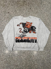 Load image into Gallery viewer, Cincinnati Bengals Vintage 90s Cartoon Player Crewneck Grey ABC Vintage 