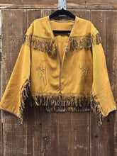 Load image into Gallery viewer, David Crockett Halloween Costume Vintage 50s Youth Kimono Jacket ABC Vintage 