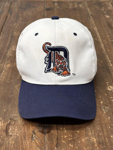 Detorit Tigers Vintage 90s Leaping Tiger Through The D Snapback White Navy ABC Vintage 