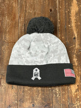 Load image into Gallery viewer, Detroit Lions New Era Army Camo Beanie ABC Vintage 