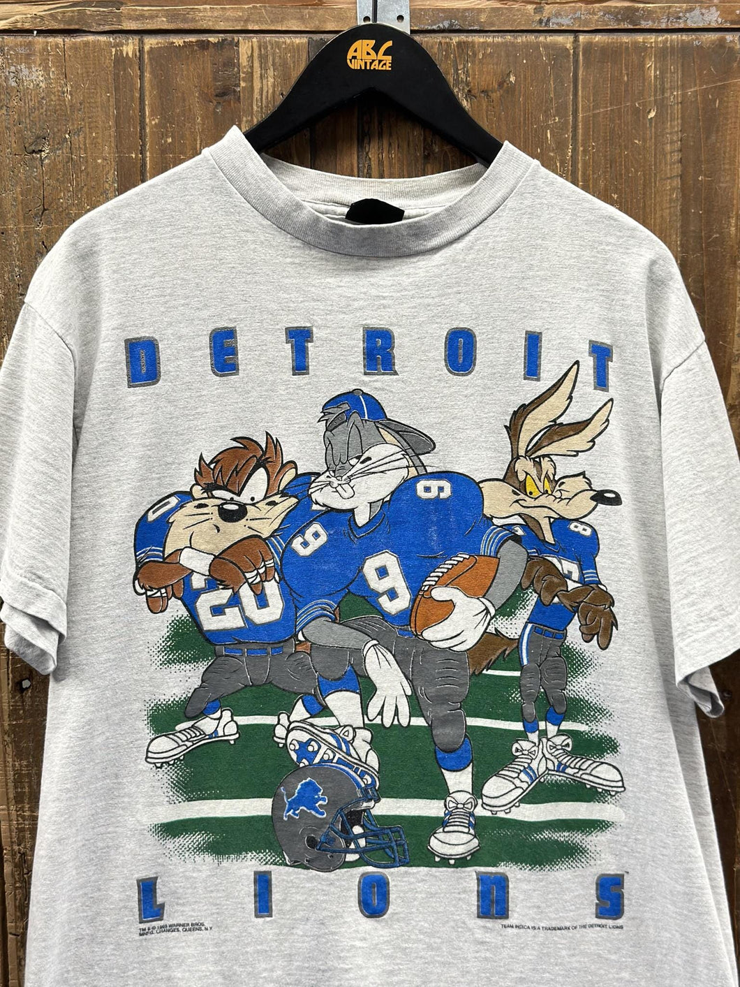 Detroit Lions Vintage 1993 Looney Tunes Tee Faded Grey ABC Vintage 