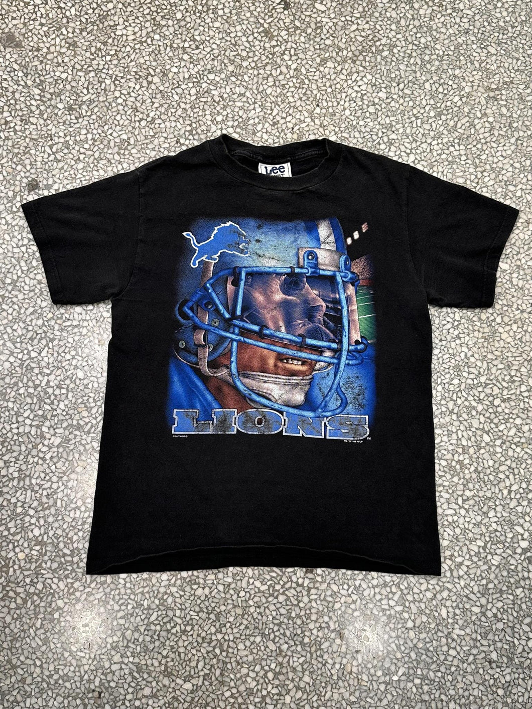 Detroit Lions Vintage 1996 Player In Helmet Lee Tag Tee Faded Black ABC Vintage 