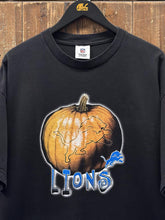 Load image into Gallery viewer, Detroit Lions Vintage 2000s Pumpkin Tee Black ABC Vintage 