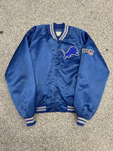 Load image into Gallery viewer, Detroit Lions Vintage 90s Chalk Line Satin Bomber Jacket Blue ABC Vintage 