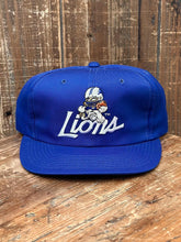 Load image into Gallery viewer, Detroit Lions Vintage 90s Huddles Script Logo Snapback Royal Blue ABC Vintage 