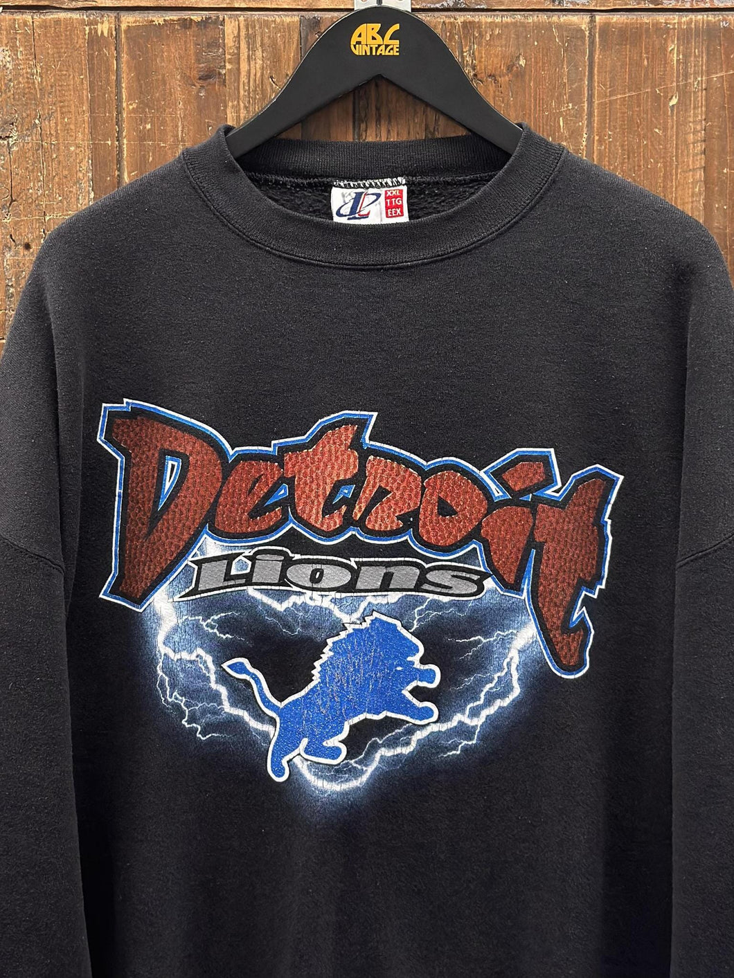 Detroit Lions Vintage 90s Lightning Crewneck Faded Black ABC Vintage 