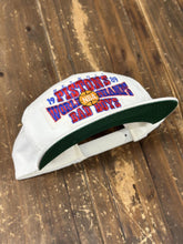 Load image into Gallery viewer, Detroit Pistons Vintage 1989 Bad Boys NBA World Champs Patch Starter Snapback White ABC Vintage 