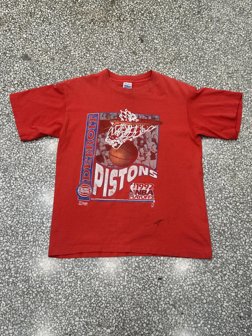 Detroit Pistons Vintage 1992 NBA Playoffs Salem Tee Faded Red ABC Vintage 