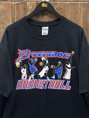 Detroit Pistons Vintage 2000s Deeeetroit Basketball Tee Black ABC Vintage 