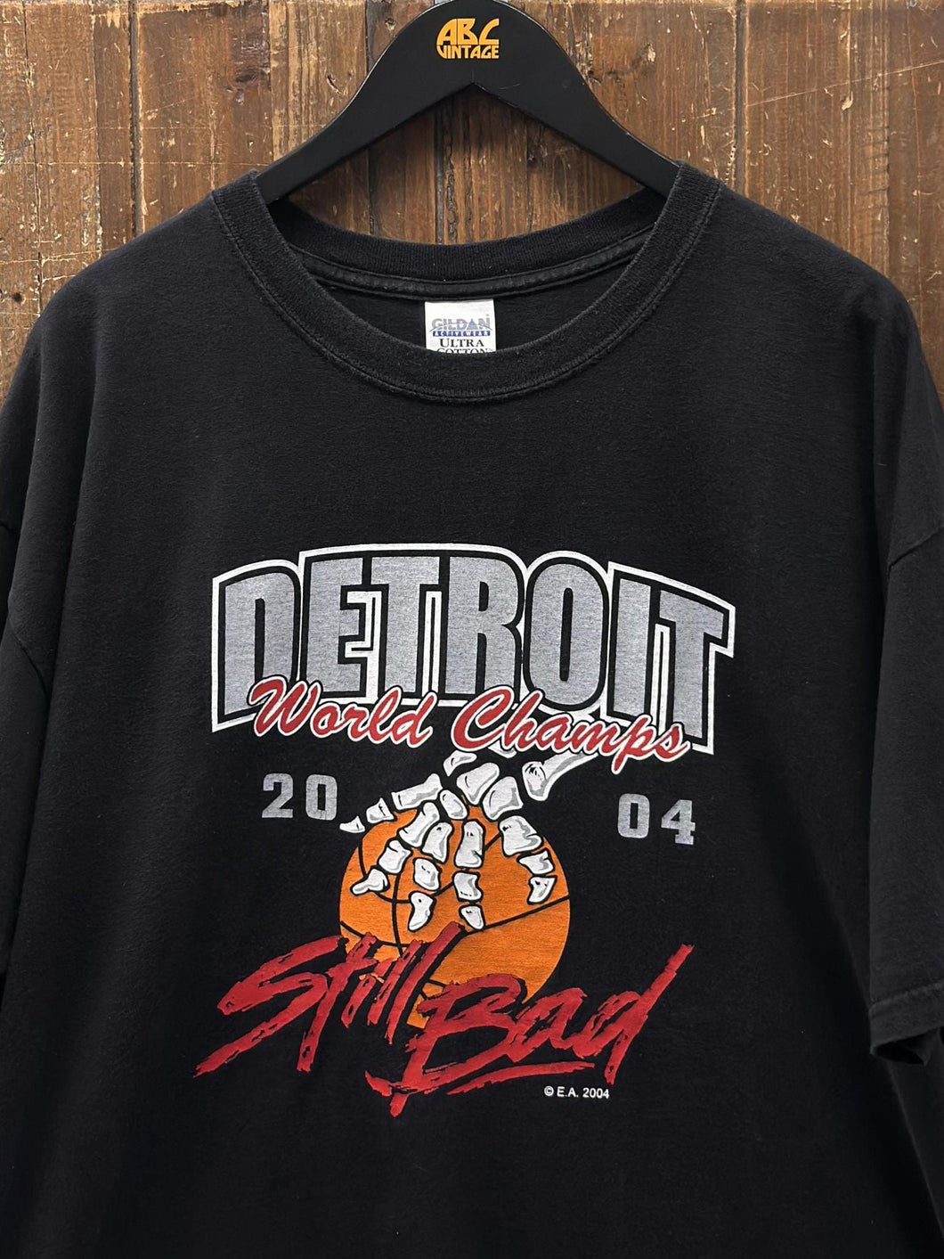 Detroit Pistons Vintage 2004 World Champs Still Bad Tee Black ABC Vintage 