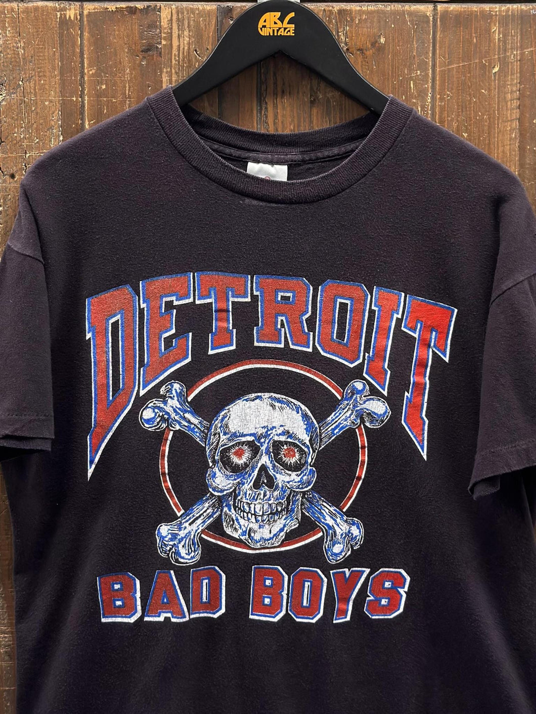 Detroit Pistons Vintage 80s Bad Boys Skull Tee Black Red Blue ABC Vintage 