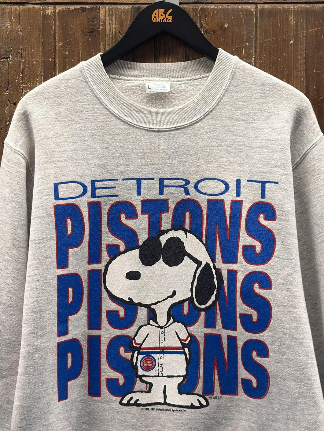 Detroit Pistons Vintage 80s Snoopy Crewneck Grey ABC Vintage 