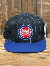 Load image into Gallery viewer, Detroit Pistons Vintage 90s Pinstripe Starter Snapback Black Blue ABC Vintage 