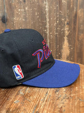 Load image into Gallery viewer, Detroit Pistons Vintage 90s Script Logo Snapback Black Blue ABC Vintage 