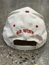 Load image into Gallery viewer, Detroit Red Wings Vintage 1995-96 NHL All-Time Most Victories Snapback Cream Red ABC Vintage 