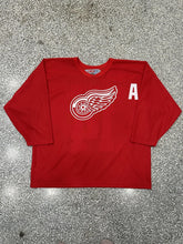 Load image into Gallery viewer, Detroit Red Wings Vintage 90s Brendan Shanahan CCM Jersey Red ABC Vintage 