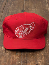 Load image into Gallery viewer, Detroit Red Wings Vintage 90s Starter Snapback Red ABC Vintage 