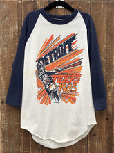 Load image into Gallery viewer, Detroit Tigers Vintage 1985 Youth Raglan Tee White Navy ABC Vintage 