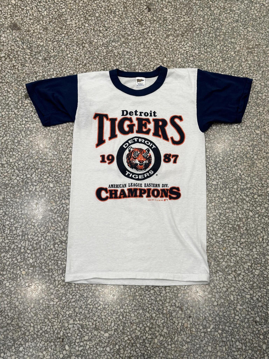 Detroit Tigers Vintage 1987 Champions Trench Ringer Tee White Navy ABC Vintage 