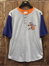 Load image into Gallery viewer, Detroit Tigers Vintage 1996 Taz Henley Tee Grey ABC Vintage 