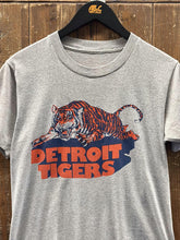 Load image into Gallery viewer, Detroit Tigers Vintage 80s Leaping Tiger Tee Paper Thin Grey ABC Vintage 