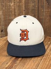 Load image into Gallery viewer, Detroit Tigers Vintage 80s New Era Orange D Logo Snapback Cream Black ABC Vintage 
