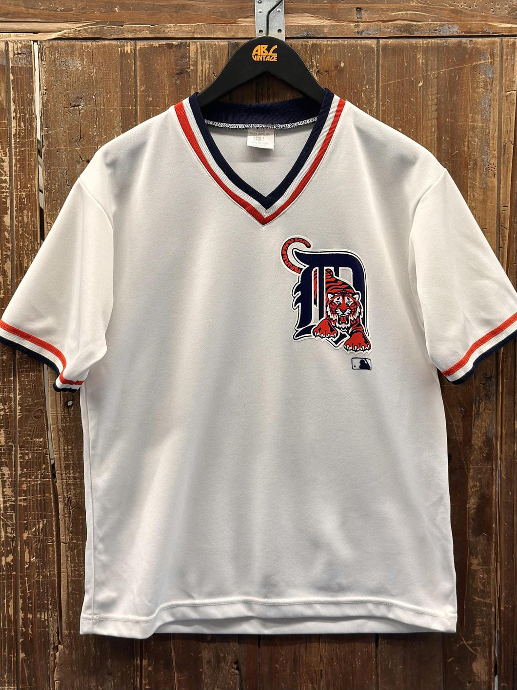 Detroit Tigers Vintage 80s V-Neck Leaping Tiger Through D Jersey ABC Vintage 