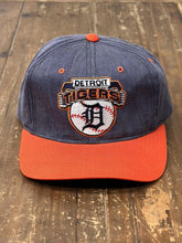 Load image into Gallery viewer, Detroit Tigers Vintage 90s Starter Snapback Dark Indigo Orange ABC Vintage 