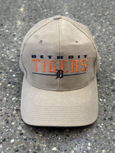 Load image into Gallery viewer, Detroit Tigers Vintage 90s Starter Snapback Tan ABC Vintage 