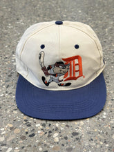 Load image into Gallery viewer, Detroit Tigers Vintage 90s Taz Snapback Cream Navy ABC Vintage 