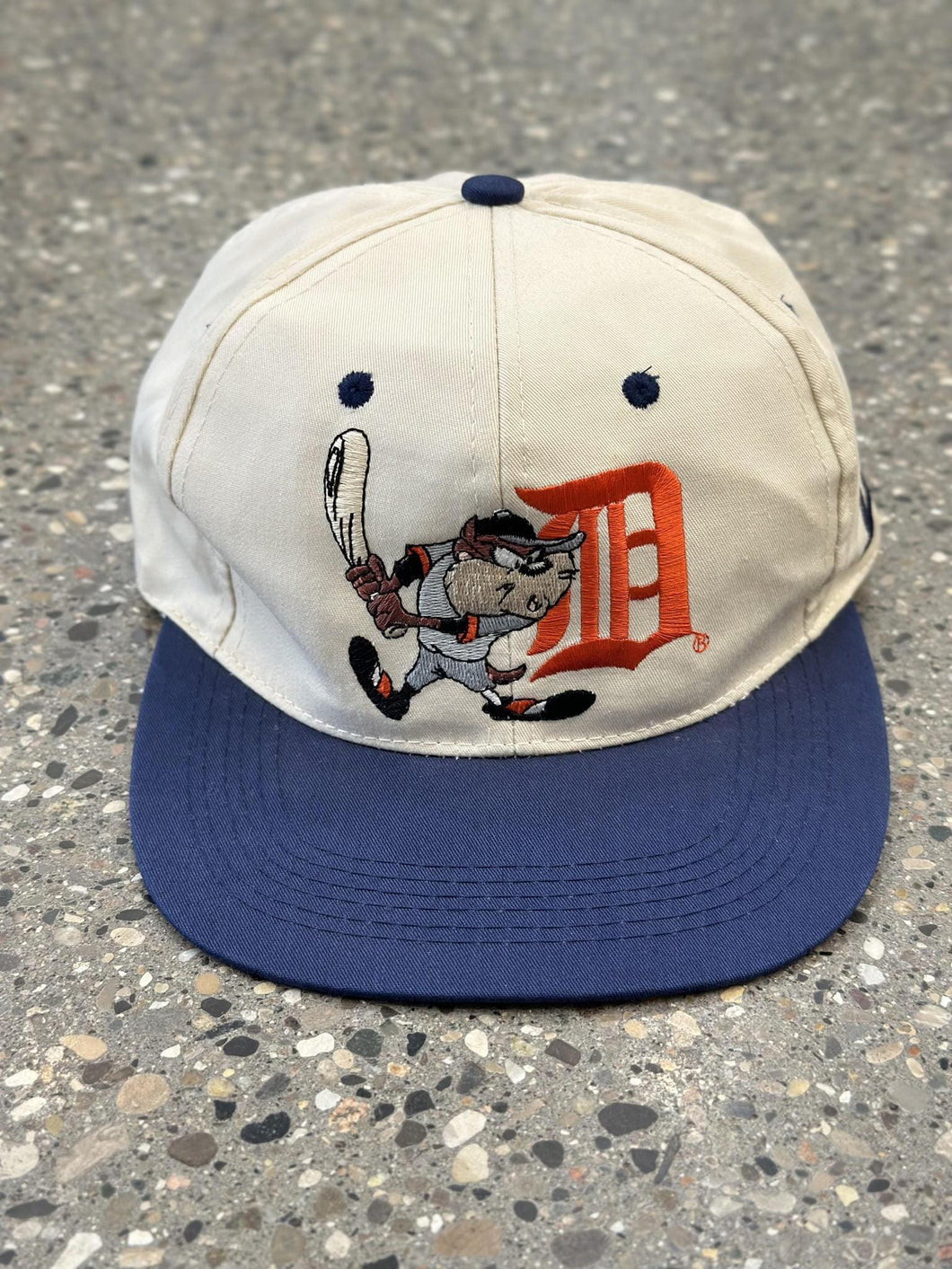 Detroit Tigers Vintage 90s Taz Snapback Cream Navy ABC Vintage 