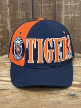 Load image into Gallery viewer, Detroit Tigers Vintage 90s Tri Power Starter Snapback Navy Orange ABC Vintage 