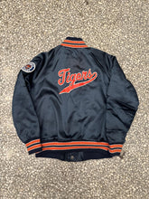 Load image into Gallery viewer, Detroit Tigers Vintage 90s Youth Chalk Line Jacket ABC Vintage 