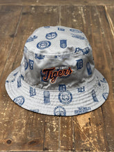 Load image into Gallery viewer, Detroit Tigers Vintage National Coney Island Reversible Bucket Hat Navy Grey ABC Vintage 