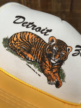 Load image into Gallery viewer, Detroit Zoo Vintage 1989 Youth Trucker Hat White Yellow ABC Vintage 