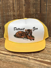 Load image into Gallery viewer, Detroit Zoo Vintage 1989 Youth Trucker Hat White Yellow ABC Vintage 