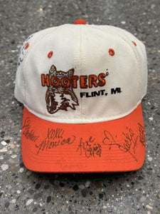 Hooters Flint MI Vintage Snapback Cream Orange ABC Vintage 