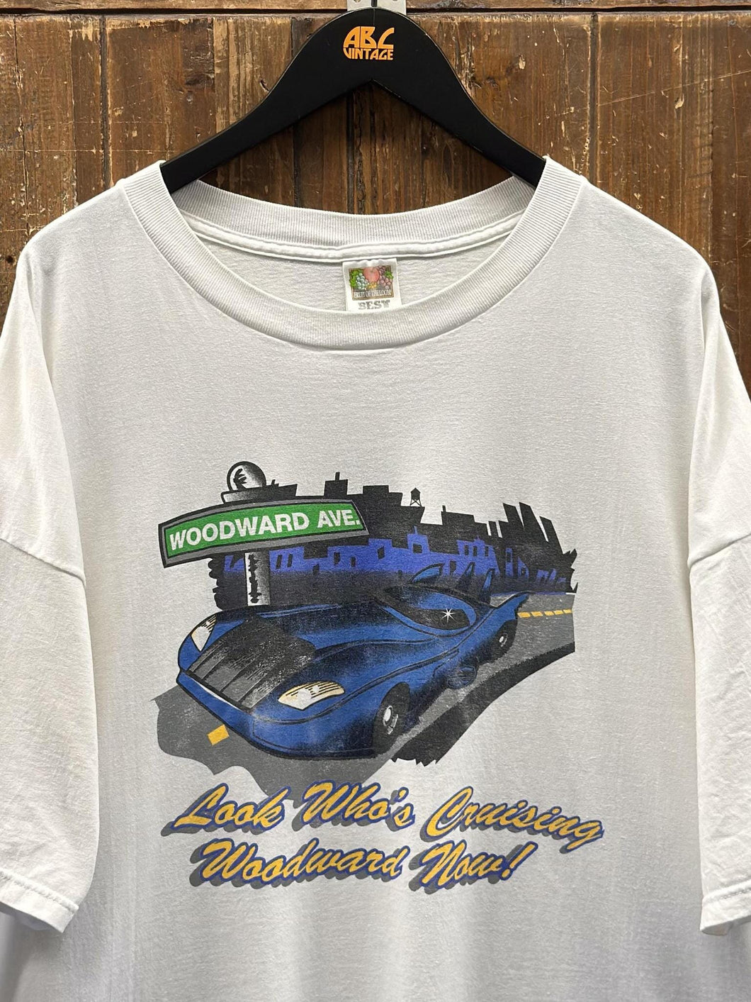 Look Who's Cruising Woodward Now Vintage 90s Dream Cruise Tee Faded White ABC Vintage 