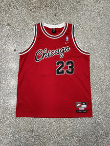 Michael Jordan Chicago Bulls Vintage 2000 Nike Basketball Jersey Red ABC Vintage 