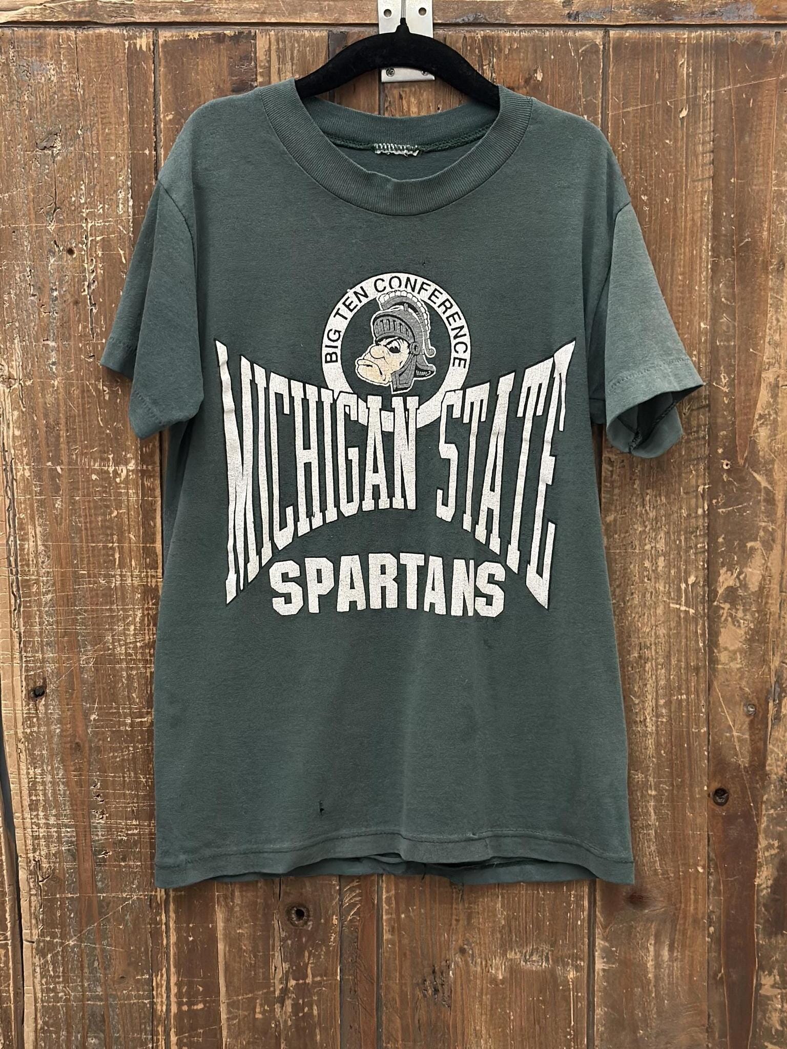 College – ABC Vintage