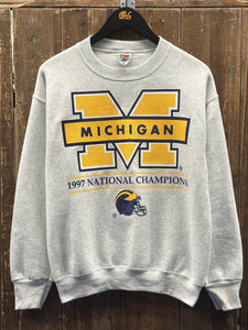 Michigan Wolverines Vintage 1997 National Champions/1998 Rose Bowl Champions Reversible Crewneck Grey ABC Vintage 