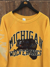 Load image into Gallery viewer, Michigan Wolverines Vintage 80s Sample Print Crewneck Yellow ABC Vintage 