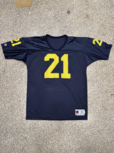 Load image into Gallery viewer, Michigan Wolverines Vintage 90s Desmond Howard #21 Champion Football Jersey ABC Vintage 
