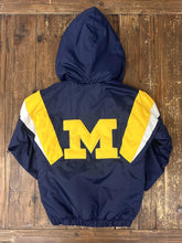 Load image into Gallery viewer, Michigan Wolverines Vintage 90s Youth Puffer Anorak Jacket Navy ABC Vintage 