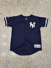 Load image into Gallery viewer, New York Yankees Vintage 90s Derek Jeter Majestic Diamond Baseball Jersey Navy ABC Vintage 