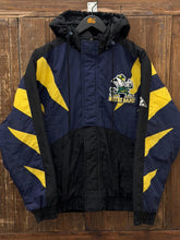 Load image into Gallery viewer, Notre Dame Vintage 90s Apex Hooded Puffer Jacket Navy Yellow ABC Vintage 
